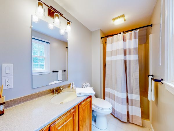East Falmouth Vacation Home Three Bedroom
