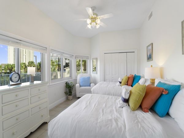Miramar Vacation Condo Three Bedroom Gulf Views