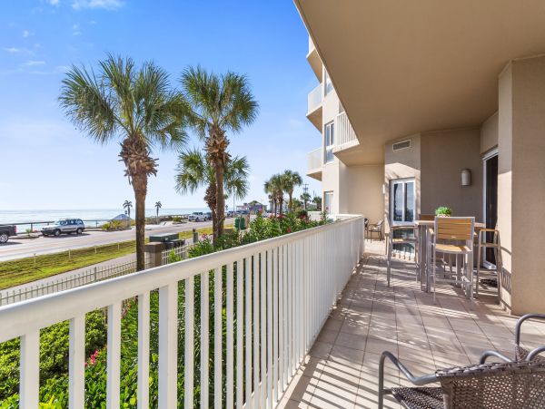 Miramar Vacation Condo Three Bedroom Gulf Views