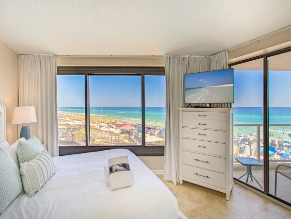 Gulf Front Miramar Beach Vacation Condo