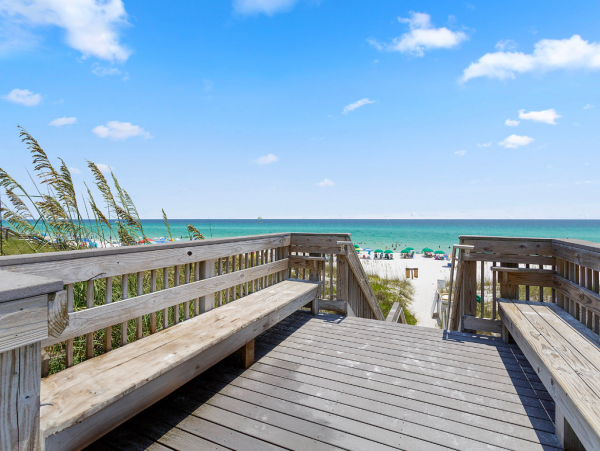 Spacious Three Bedroom Condo Full Ocean Views