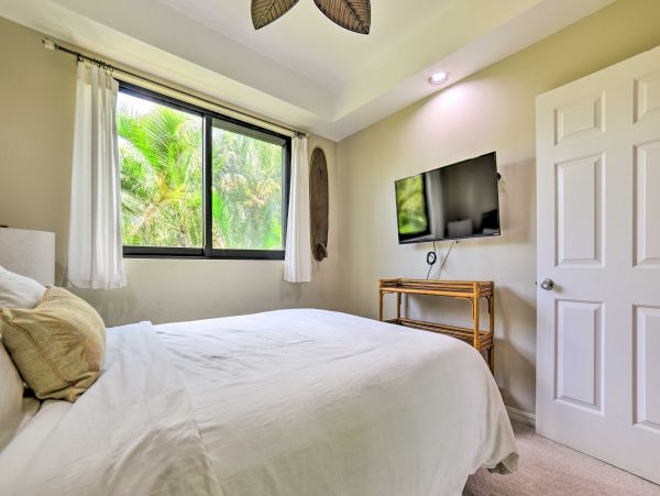 Captivating Kahana Vacation Condo