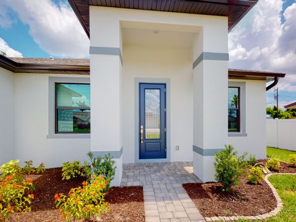 Cape Coral Vacation Home Four Bedroom