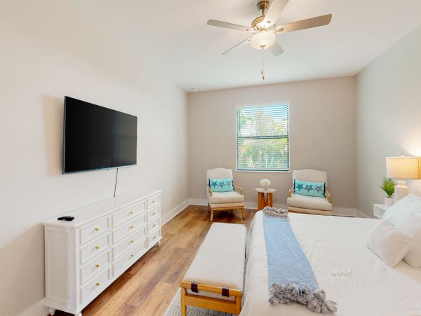 Cape Coral Vacation Home Four Bedroom