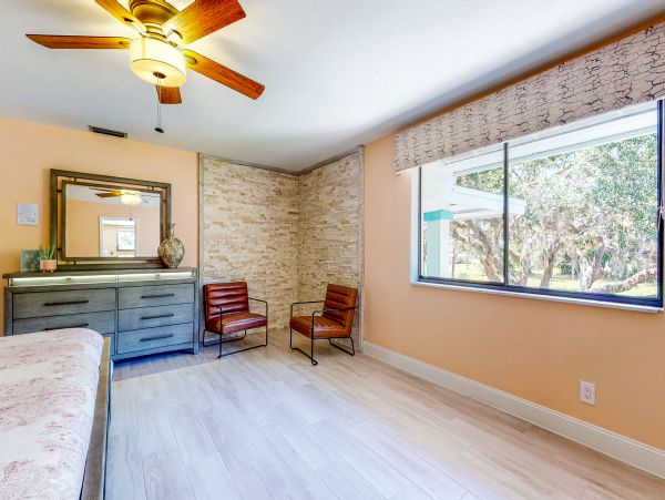 River View Vacation Rental with 5 Bedroom in Fort Meyers