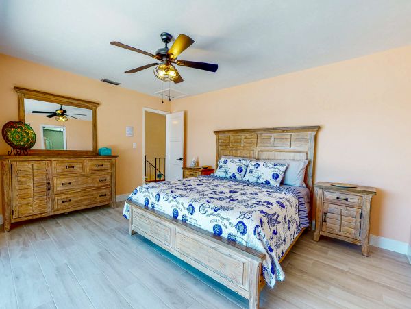 River View Vacation Rental with 5 Bedroom in Fort Meyers