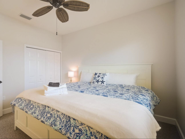 Sarasota Vacation Home Three Bedroom