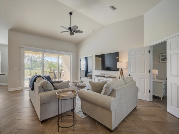 Sarasota Vacation Home Three Bedroom