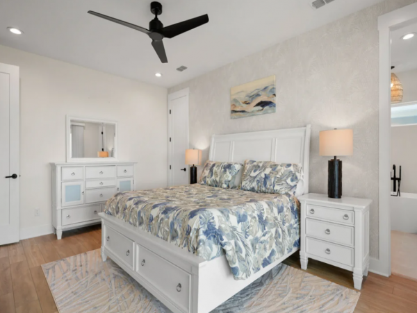Beachfront Vacation Rental with 6 Bedrooms in Palm Coast