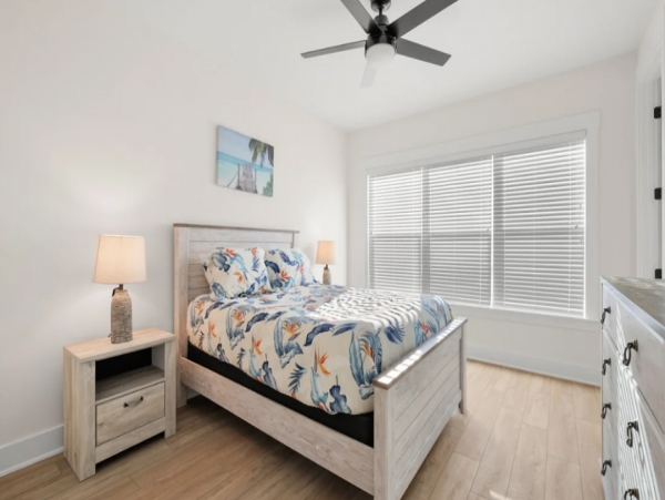 Beachfront Vacation Rental with 6 Bedrooms in Palm Coast