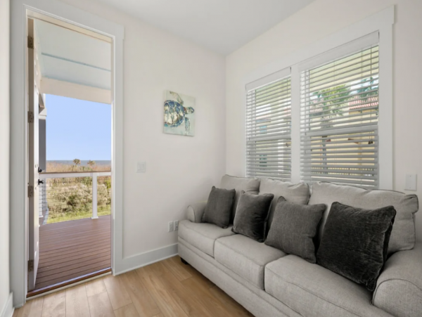 Beachfront Vacation Rental with 6 Bedrooms in Palm Coast