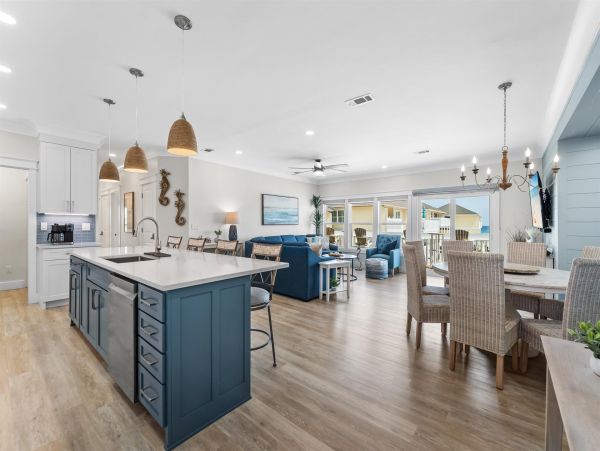 Destin 3 Bedroom Vacation Rental Directly on the Beach