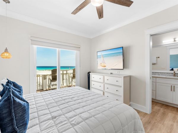 Destin 3 Bedroom Vacation Rental Directly on the Beach