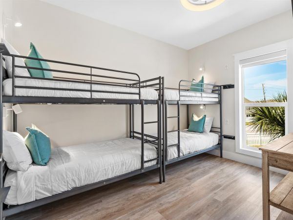 Destin 3 Bedroom Vacation Rental Directly on the Beach