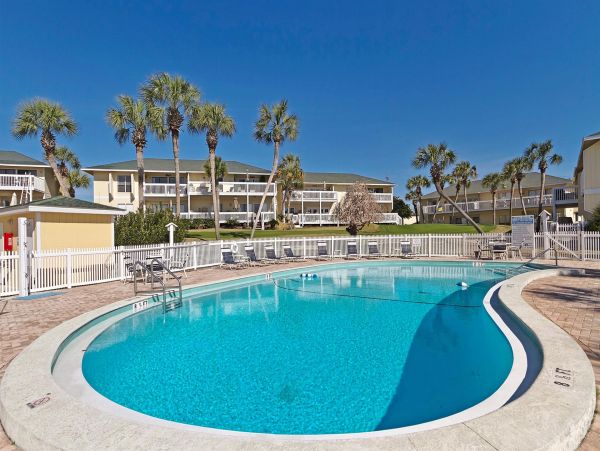 Destin 3 Bedroom Vacation Rental Directly on the Beach