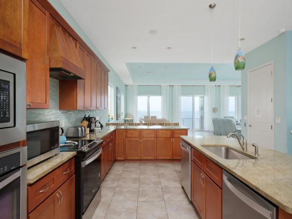 Oceanfront Eight Bedroom Rental Home in Palm Coast