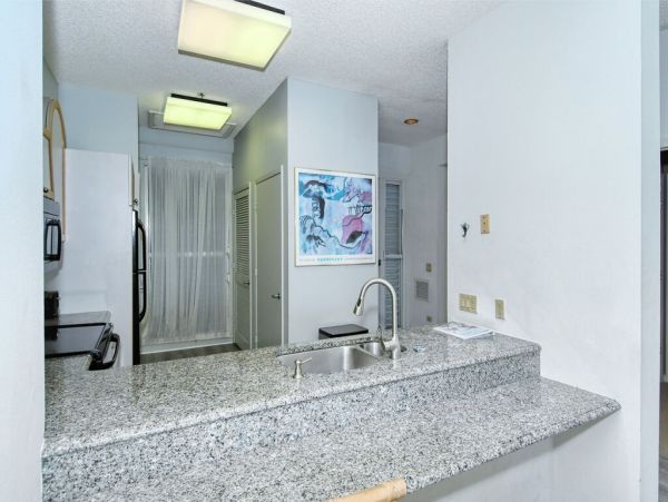 Longboat Key Two Bedroom Bayfront Condo with Great Views