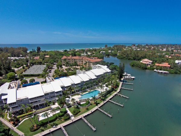 Longboat Key Two Bedroom Bayfront Condo with Great Views