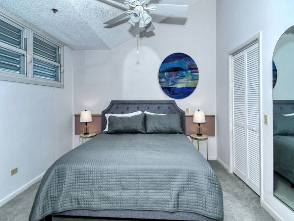 Longboat Key Two Bedroom Bayfront Condo with Great Views