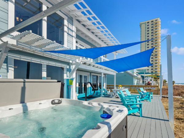 Oceanfront Luxury Home with Private Deck, Hot Tub & Breathtaking Views