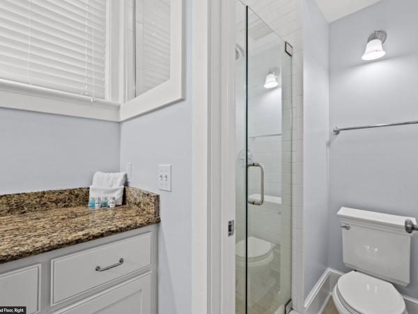Panama City Main House & Carriage House