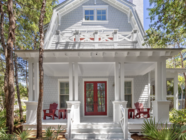 Panama City Main House & Carriage House