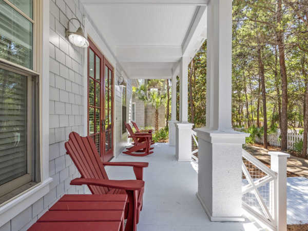 Panama City Main House & Carriage House