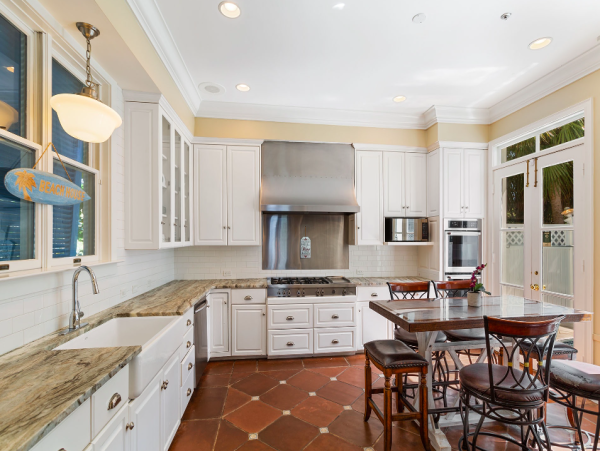 Luxury Gulf-View Escape with Private Pool in Destin