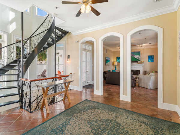 Luxury Gulf-View Escape with Private Pool in Destin