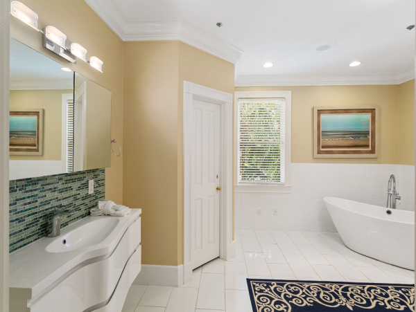 Luxury Gulf-View Escape with Private Pool in Destin