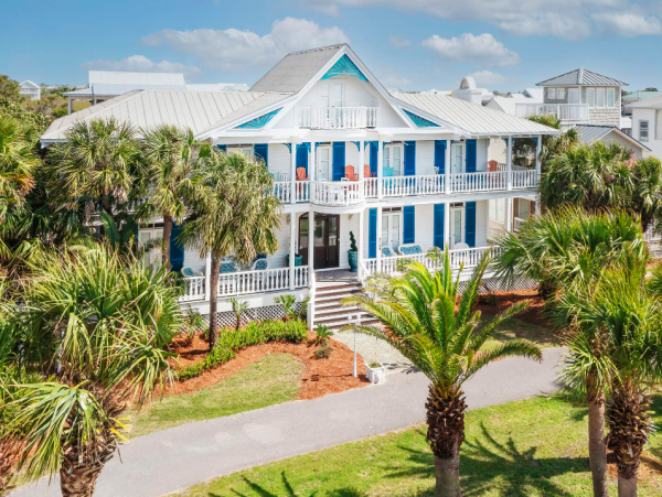 Luxury Gulf-View Escape with Private Pool in Destin
