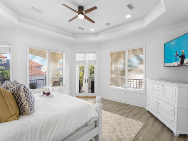Five bedroom home in Destin close to beach