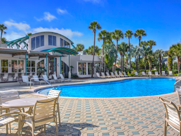 Five bedroom home in Destin close to beach