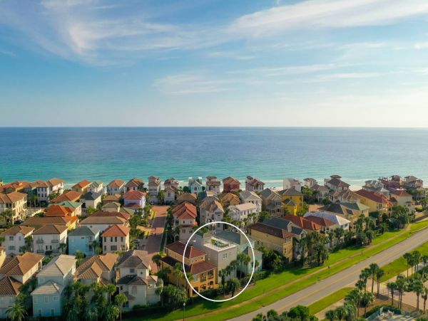 Luxurious Vacation Rental in Destin: Your Coastal Escape