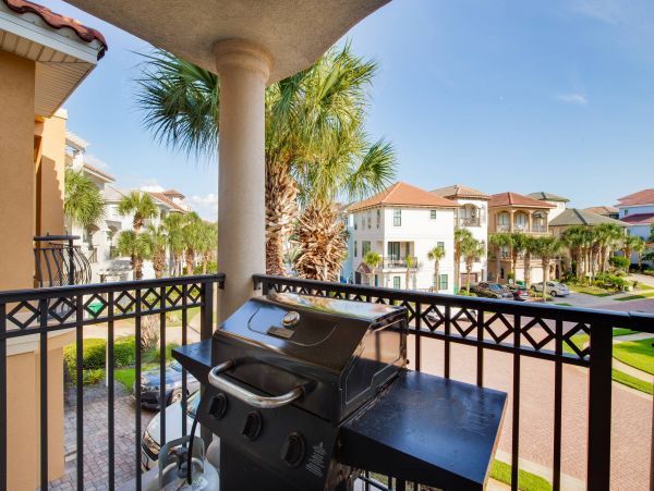 Luxurious Vacation Rental in Destin: Your Coastal Escape