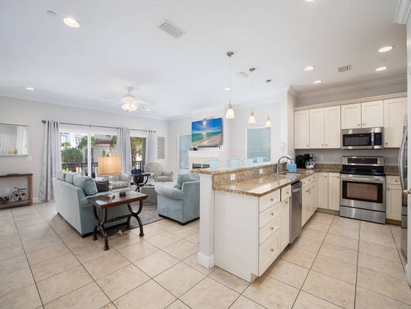 Luxurious Vacation Rental in Destin: Your Coastal Escape