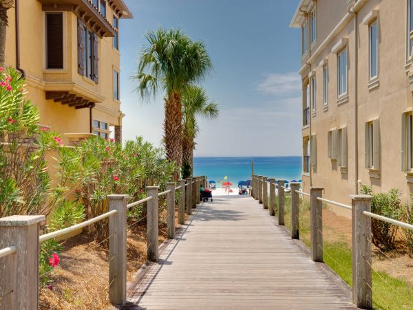 Luxurious Vacation Rental in Destin: Your Coastal Escape