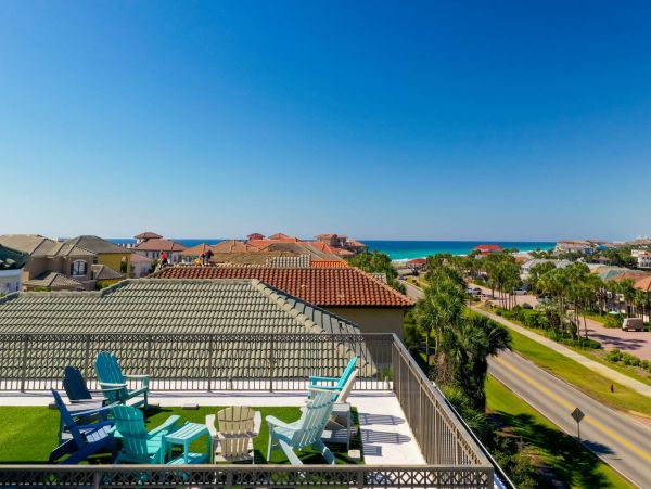 Luxurious Vacation Rental in Destin: Your Coastal Escape
