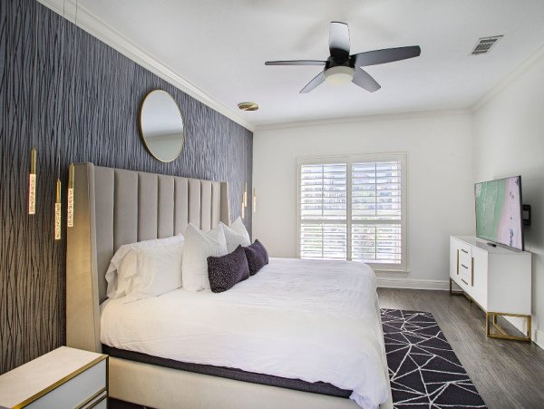 Elegant Waterfront Escape in the Heart of Destin