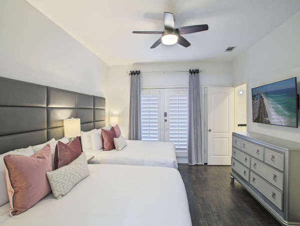 Elegant Waterfront Escape in the Heart of Destin