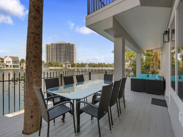 Elegant Waterfront Escape in the Heart of Destin