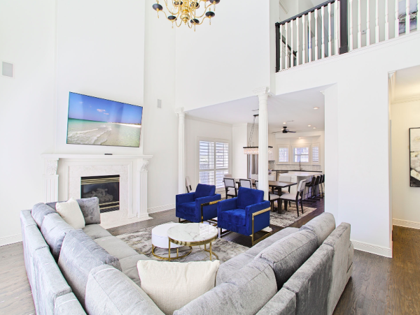 Elegant Waterfront Escape in the Heart of Destin