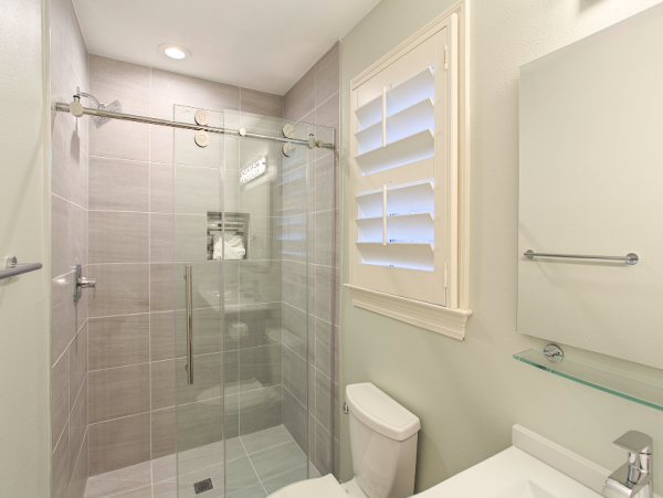 Elegant Waterfront Escape in the Heart of Destin