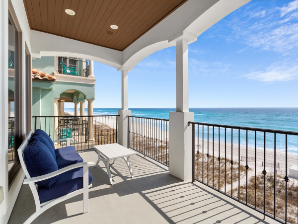 Beachfront Seven Bedroom Vacation Home in Destin