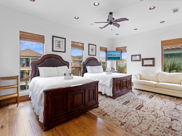 Beachfront Seven Bedroom Vacation Home in Destin