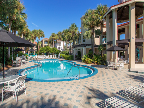 Beachfront Seven Bedroom Vacation Home in Destin