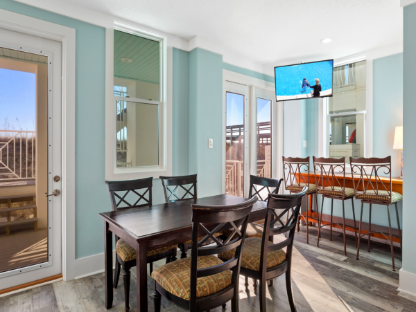 Gulf-front Four Bedroom Vacation Home in Destin