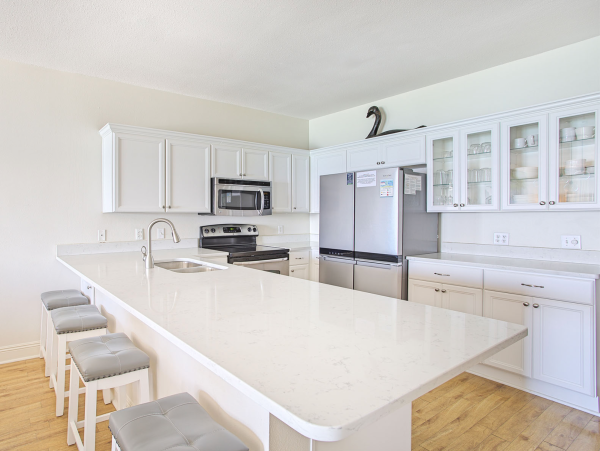 Three Bedroom Beach Escape with Sceninc Gulf Views in Destin