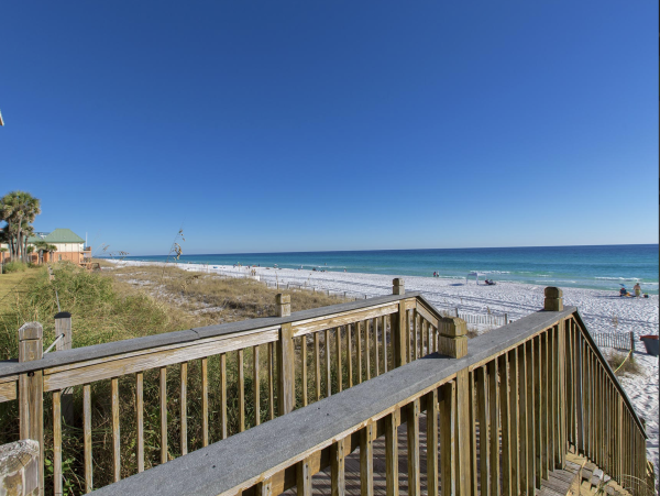Destin Vacation Rental Two Bedroom  Located in Chrystal Beach