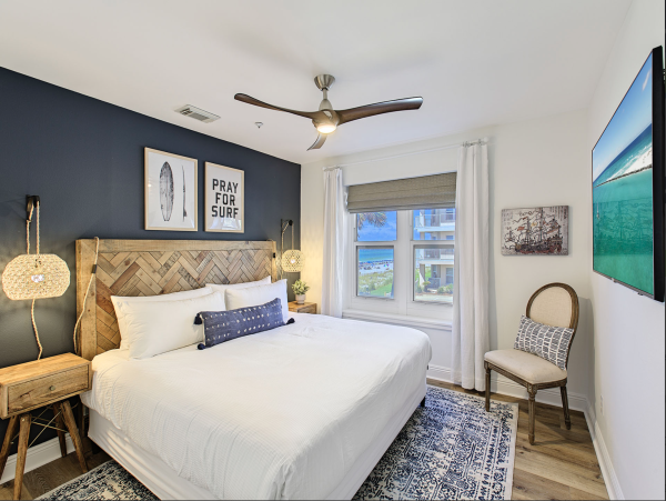 Destin Vacation Rental Two Bedroom  Located in Chrystal Beach